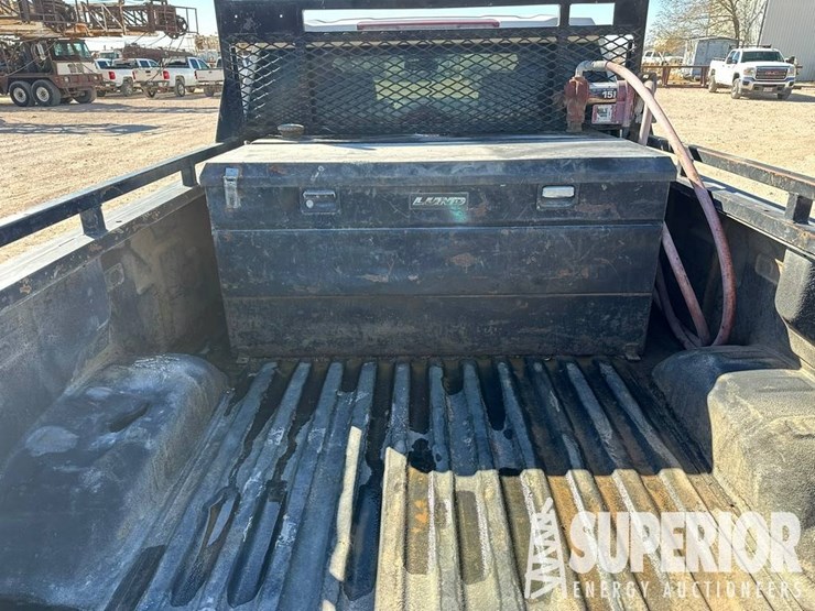 (x)-2020-chevrolet-hd-crew-cab-pickup-truck,-vin-...-image-6