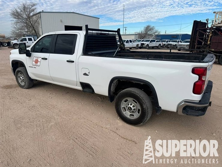 2021-chevrolet-2500-image-6