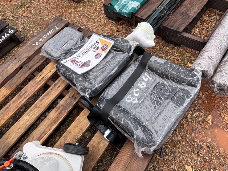 #8064-•-waterproof-replacement-seat-image-1