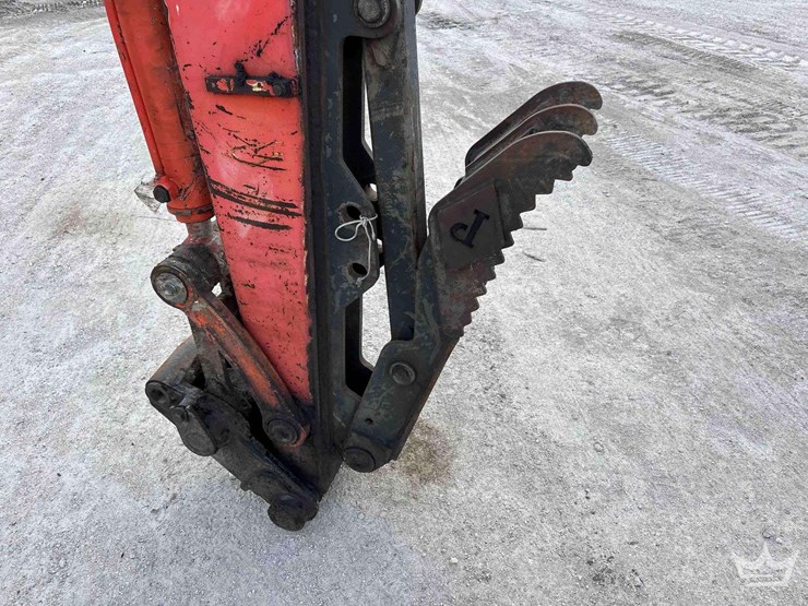 2011-kubota-kx080-3-image-6