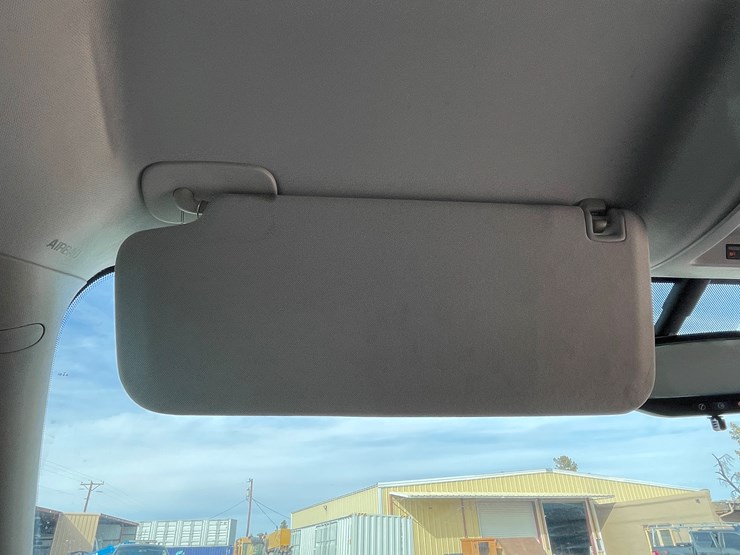 #104-•-2012-chevy-silverado-(salvaged-nm-title)-image-79