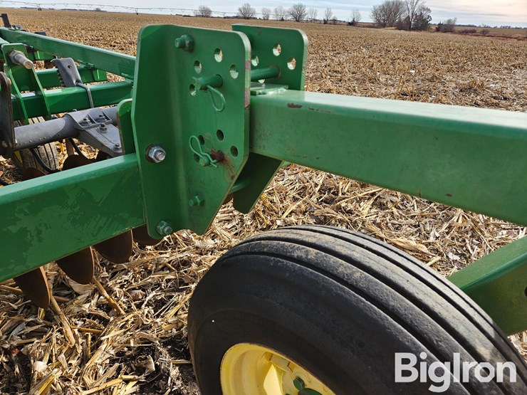 2008-john-deere-2310-image-14