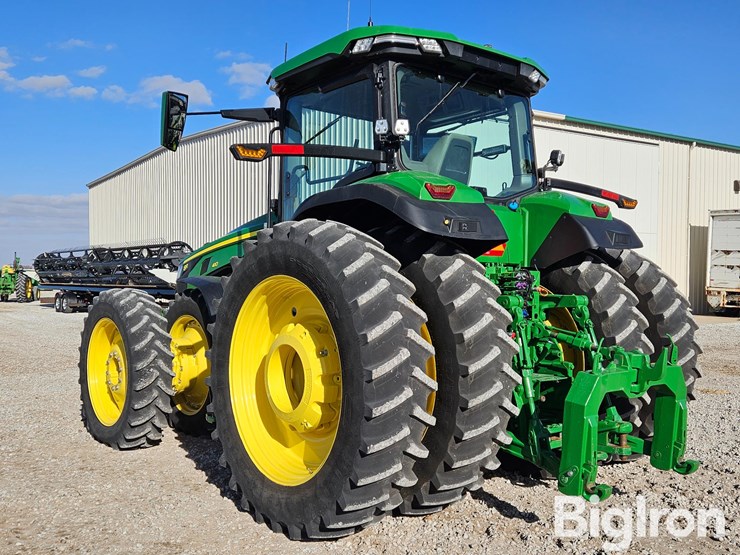 2022-john-deere-8r-410-image-7