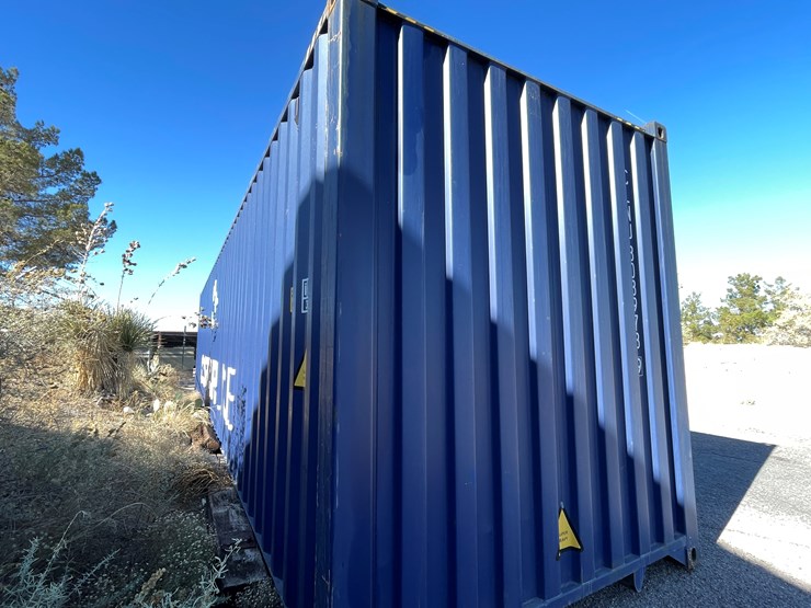 #200a-•-40'-container-image-31