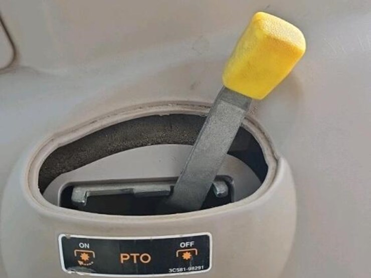 kubota-la1353-image-20