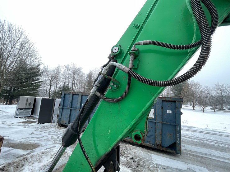 2014-bobcat-e85-image-39