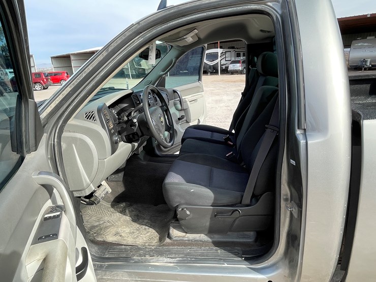 #104-•-2012-chevy-silverado-(salvaged-nm-title)-image-59