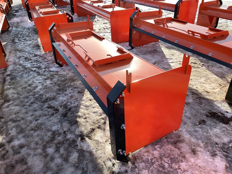 #18013-•-unused-snow-pusher-with-steel-blade-(princeton,-mn)-image-3