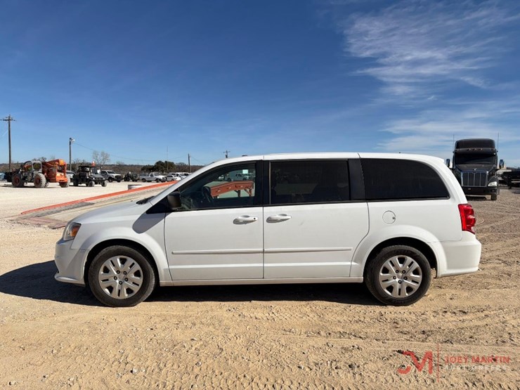 2016-dodge-grand-caravan-image-6