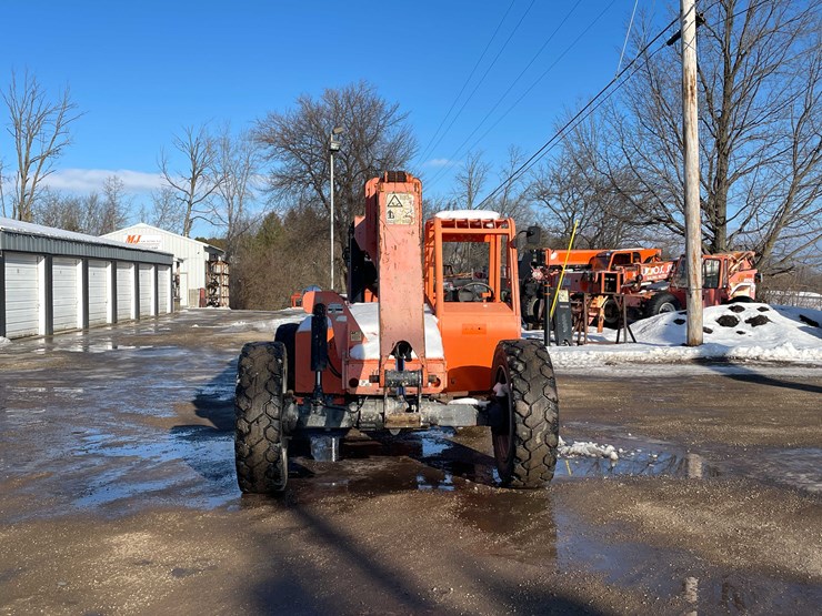 sky-trak-8042-image-8