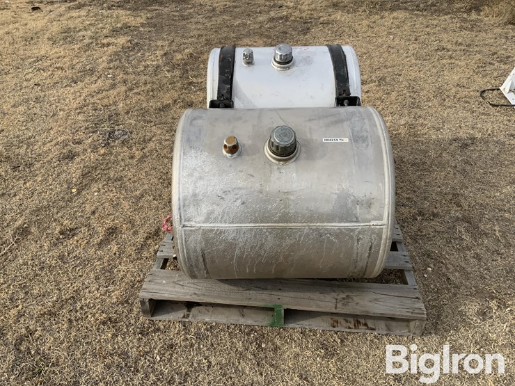 aluminum-hydraulic-tanks-image-2