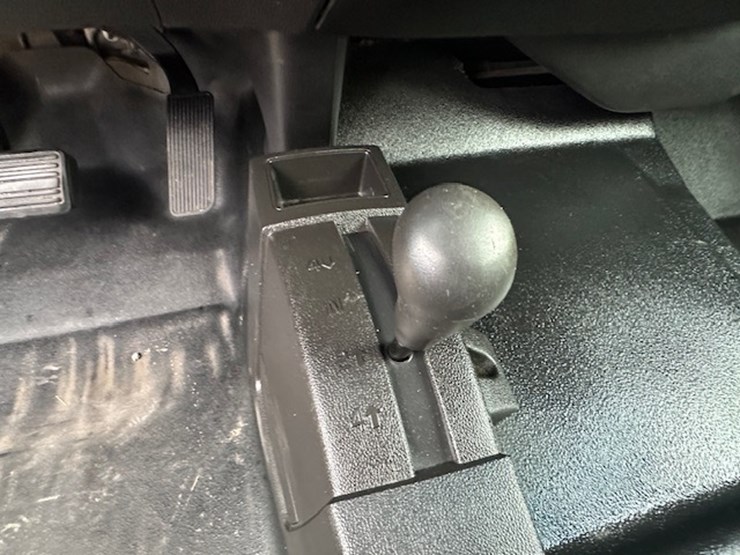 2016-chevrolet-k1500-image-49