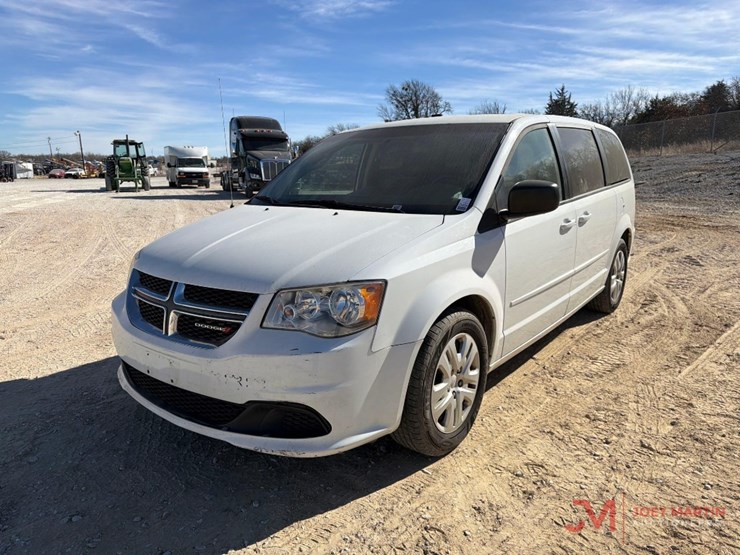 2016-dodge-grand-caravan-image-7