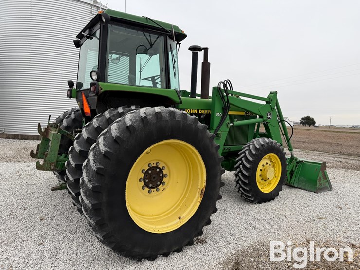 1990-john-deere-4455-image-5