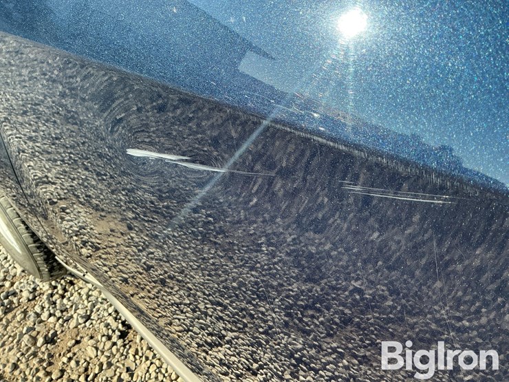 2016-chevrolet-equinox-lt-image-13