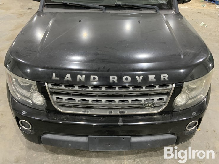 2016-land-rover-lr4-image-10