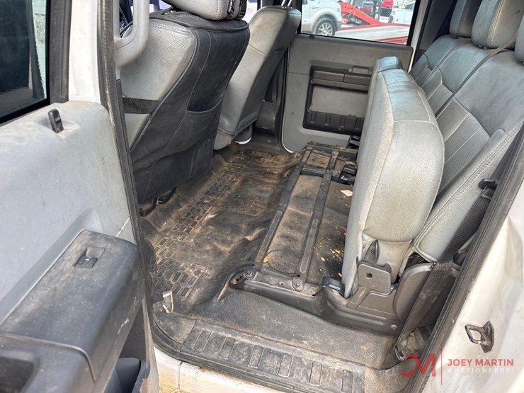 2016-ford-f550-xl-image-32