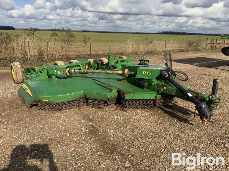 2022-john-deere-r15-image-3