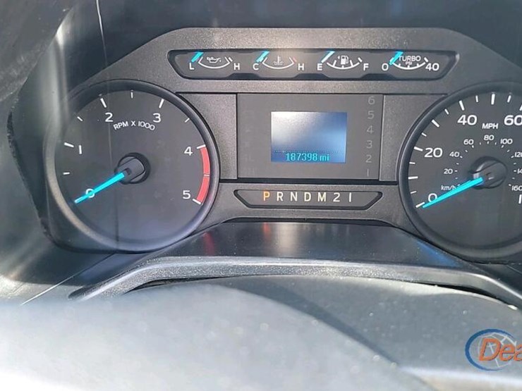 2017-ford-f550-image-25