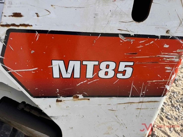 2018-bobcat-mt85-image-10