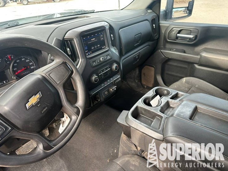 2019-chevrolet-2500-image-3