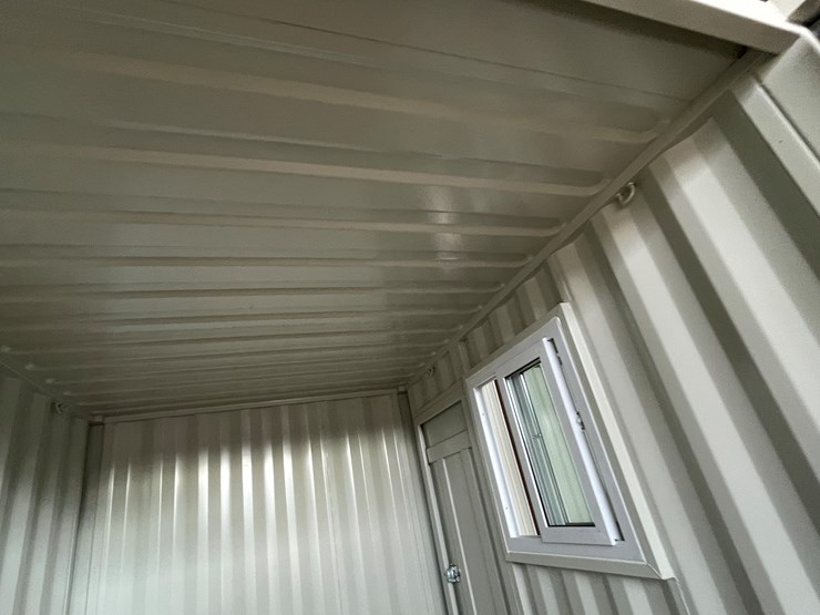 #200f-•-10'-storage-container-image-18