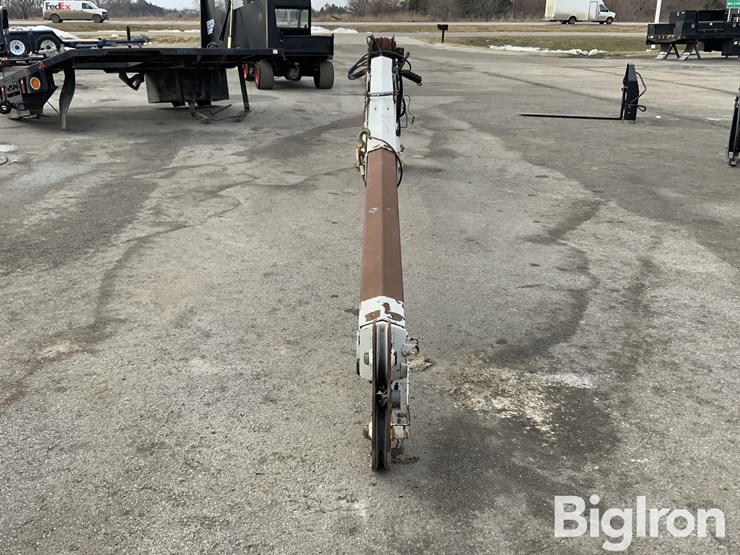 2001-maxilift-cobra-8805-telescoping-boom-w/remote-image-2