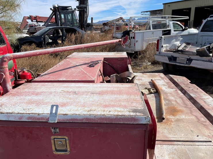 2004-dodge-3500-image-5