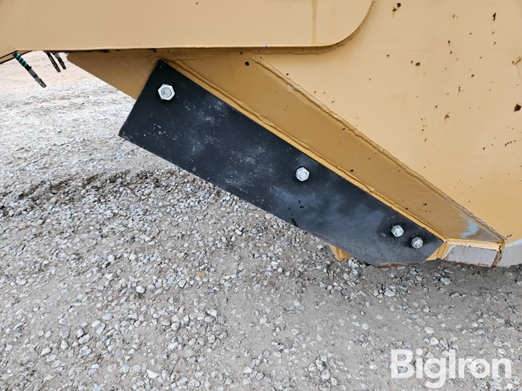 2013-strobel-fe1200-12-yard-pull-type-forced-ejection-scraper-image-19