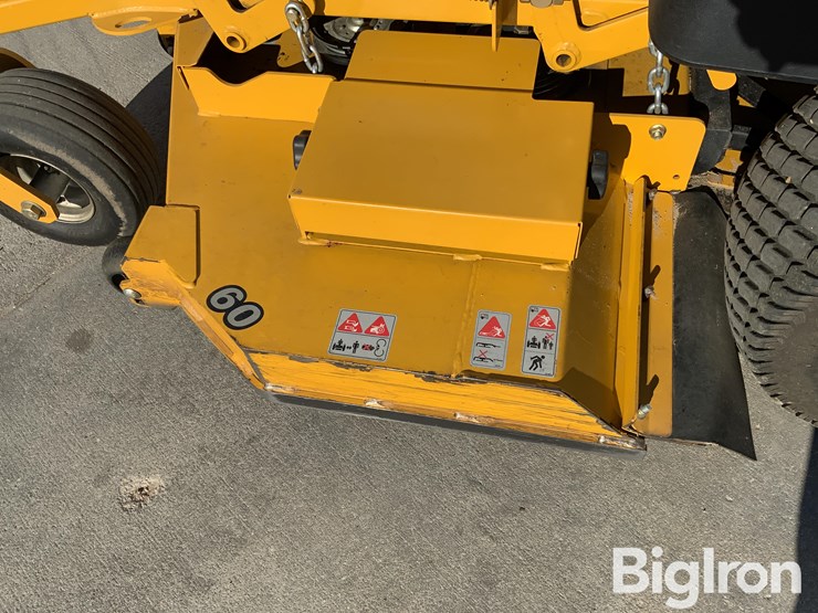 hustler-x-1-60”-riding-lawnmower-w/rear-discharge-image-13