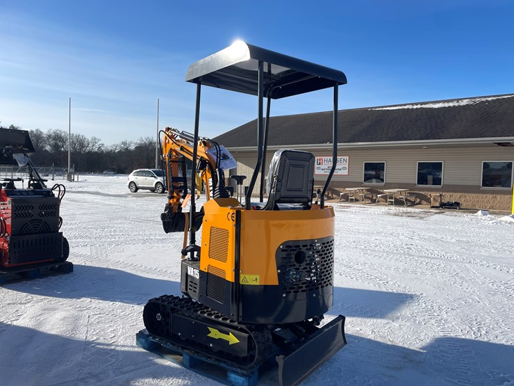 #132-•-miva-va13-mini-excavator-(mosinee,-wi)-image-7