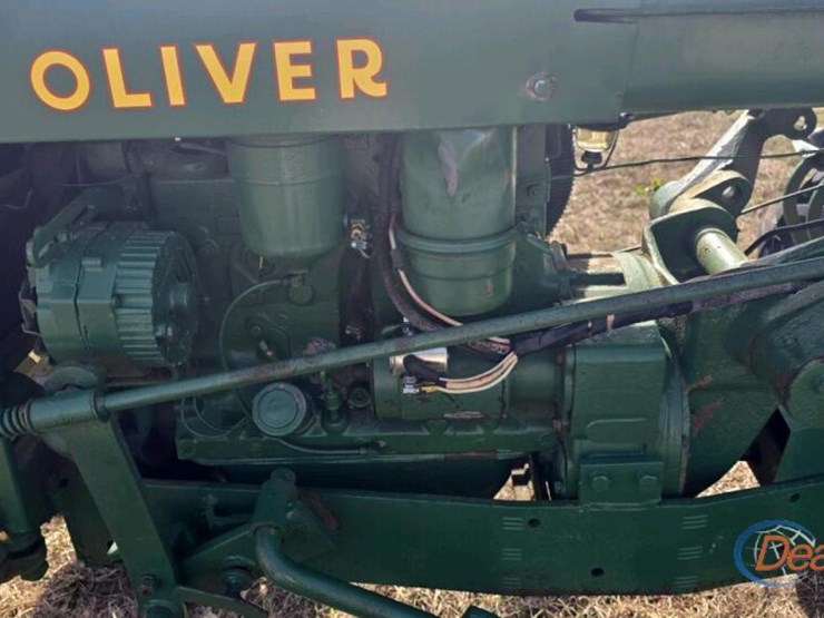 1957-oliver-super-44-image-18