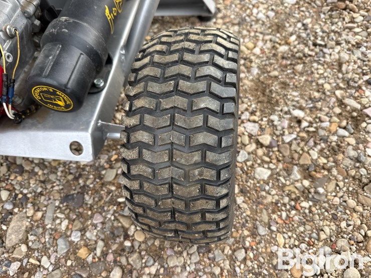 2015-honda-gx390-image-11