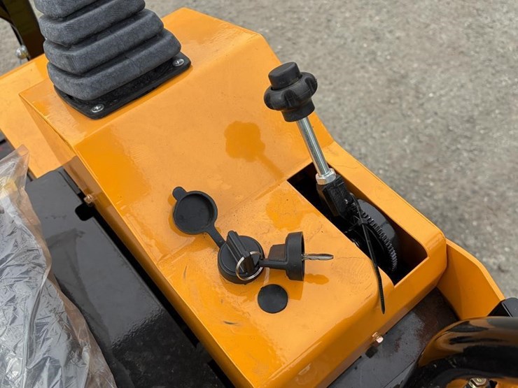 2025-vicsec-vc15-excavator-image-19