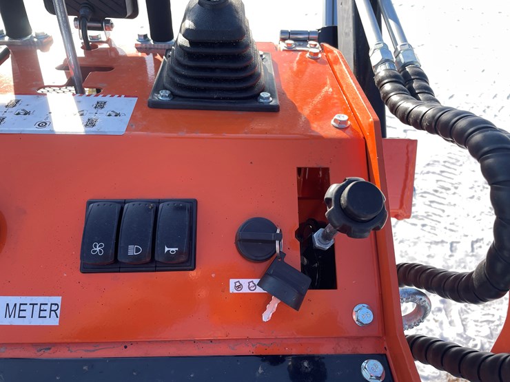 #142-•-mms-mini-skid-steer-loader-(mosinee,-wi)-image-16