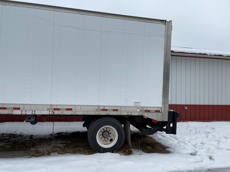 2004-great-dane-van-trailer-image-4