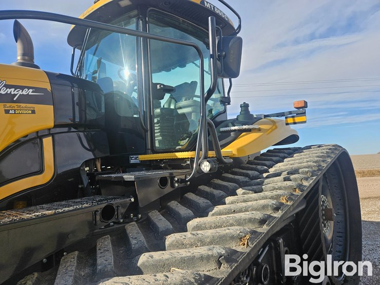 2011-challenger-mt865c-image-17