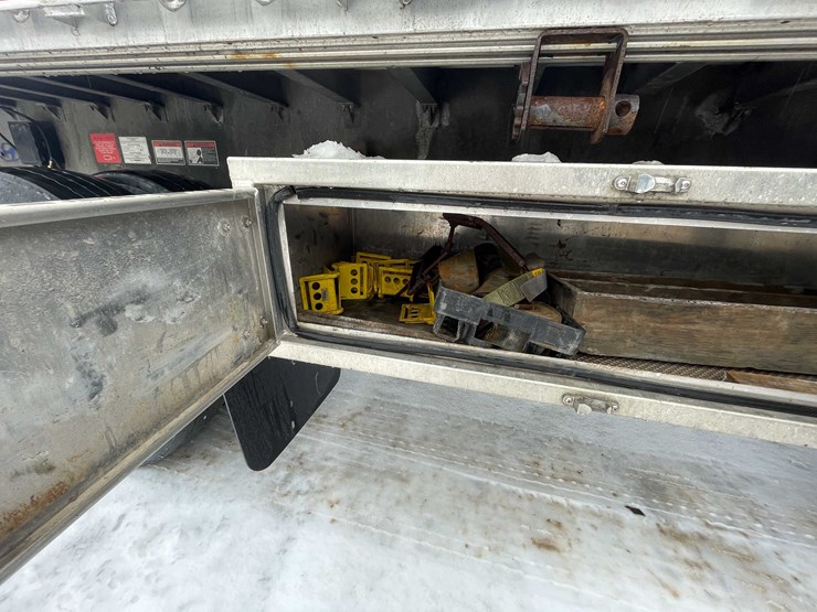 2022-hyundai-flatbed-image-25