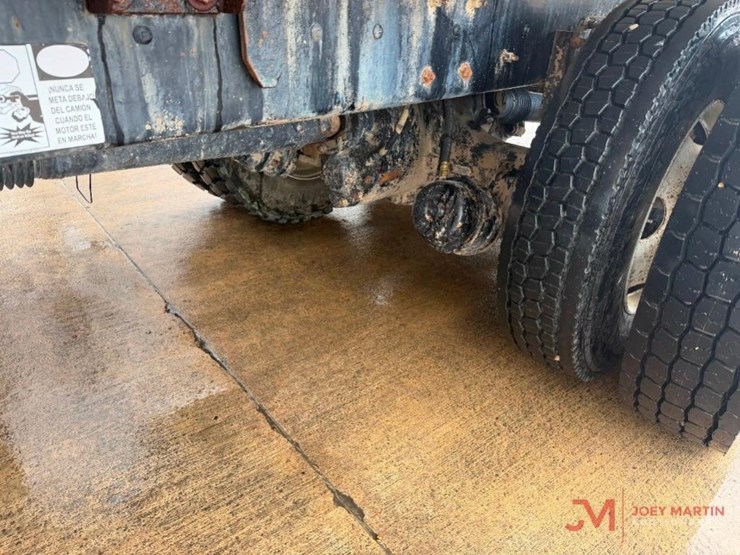 2018-kenworth-t370-image-16