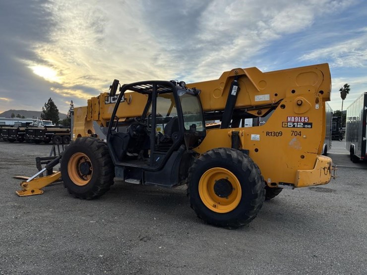 jcb-telescopic-reach-lift-image-4