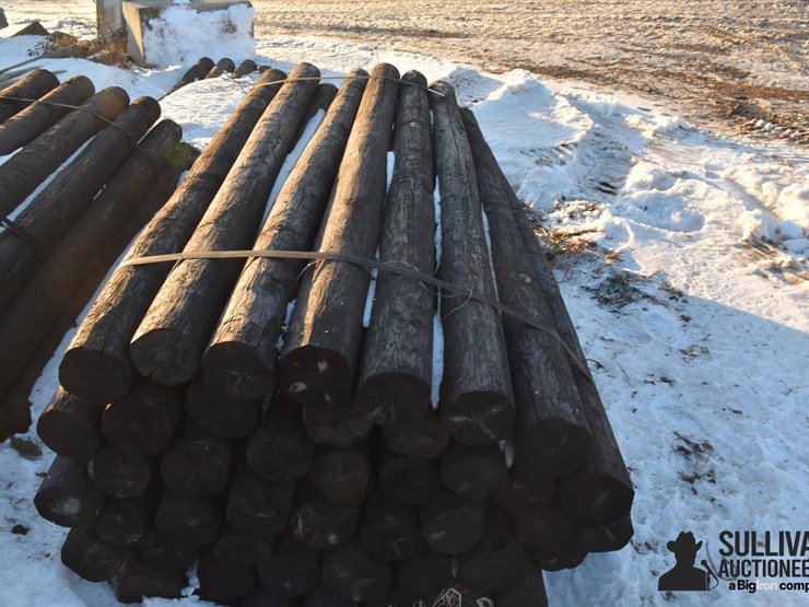 wooden-posts-image-5