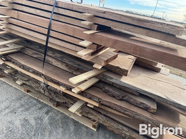 walnut-lumber-image-19