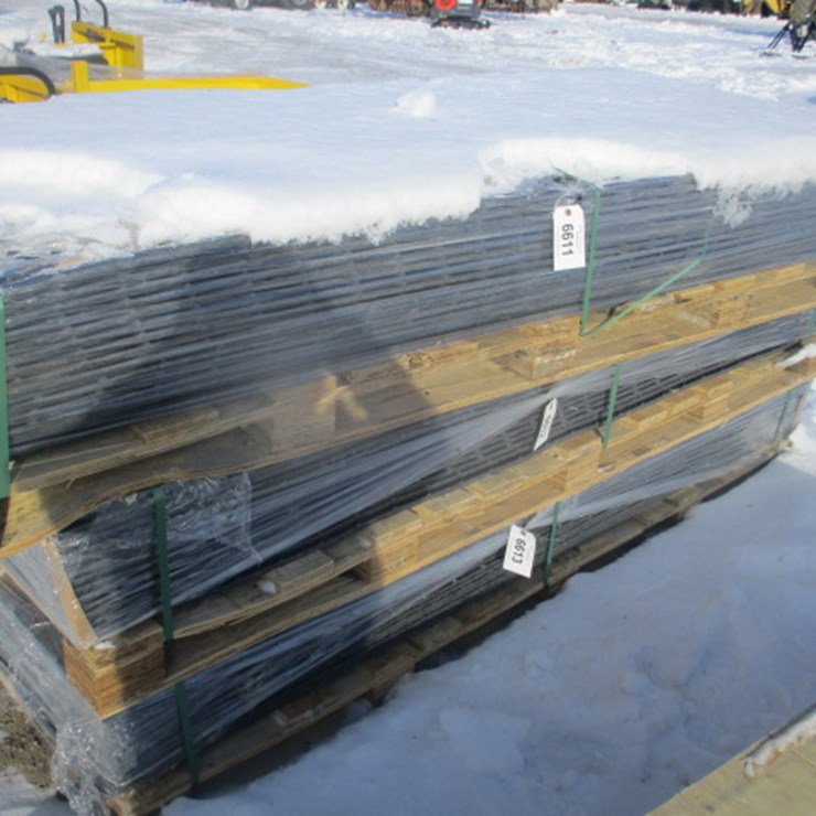 #6612 • GROUND PROTECTION MAT IRGPM Ground protection Mat GROUND PROTECTION MATS -BLACK4FT(W)X8FT(L)DIAMOND PLATED/SMOOTHPLATE TREAD DESIGN SKU:IRGPM:4x8x05 Thickness Ground Protection pad Size:4'(W)x 8'(L) Thickness: 0.5" Thick Color: Black Weight: 95.