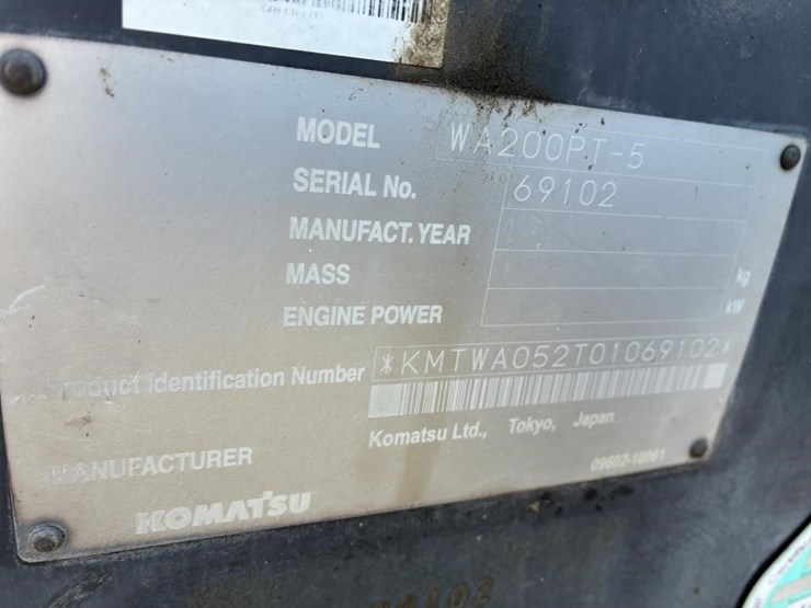 2008-komatsu-wheel-loader-image-32