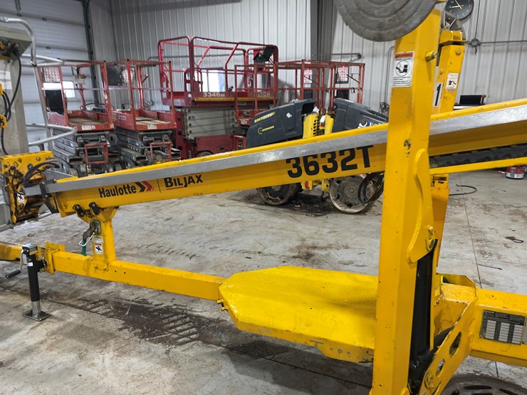 2013-bil-jax-3632t-image-15