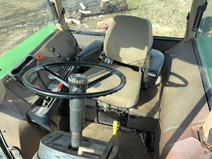 john-deere-4255-image-37