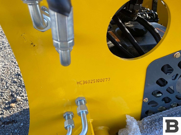 2025-sdlanch-sdll60-mini-skid-steer-loader-image-17