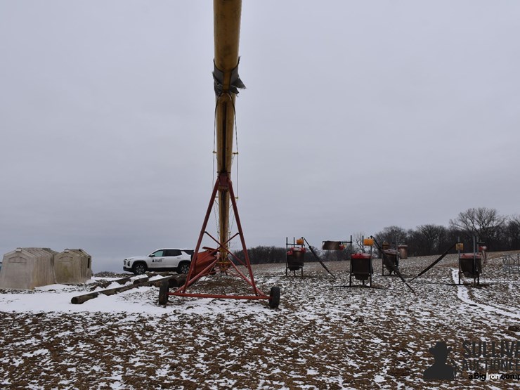 westfield-mk-100-71-10"x71'-swing-away-auger-image-5