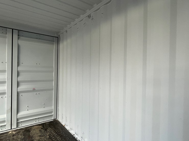 #200d-•-40'-container-image-42