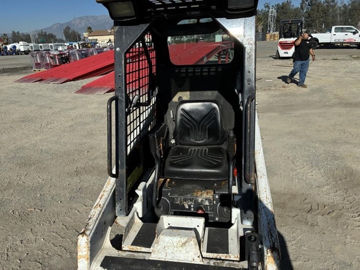 2019-bobcat-s70-image-13